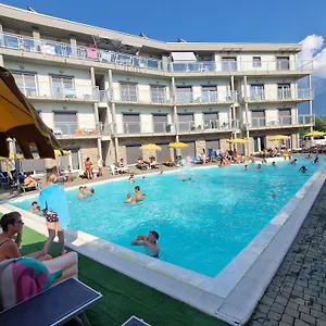 Aparthotel Alessandra Domaso